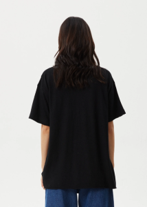 WOMEN'S T-SHIRT (BLACK) | Women's Oversize T-shirt | Retro Store