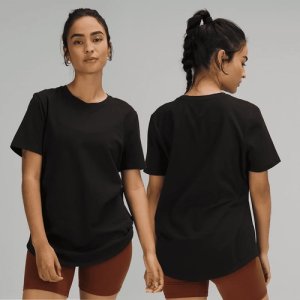 WOMEN'S T-SHIRT (BLACK) | Women's T-shirt | Retro Store